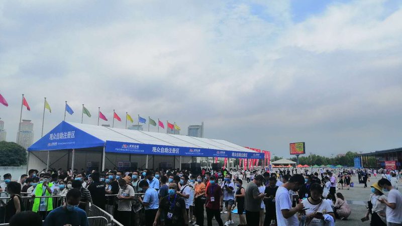 如何挑选高端展厅设计公司？揭秘其核心要素与标准